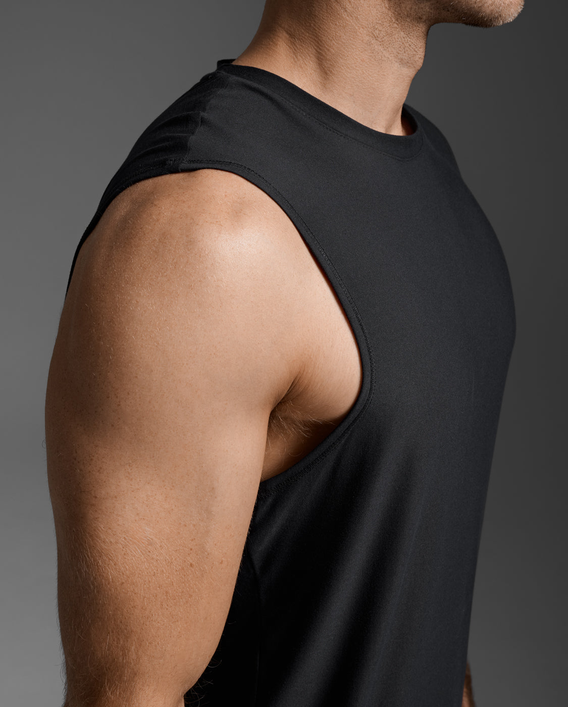 2xu-signature-tank-tanktop-schwarz-herren-jersey image 7