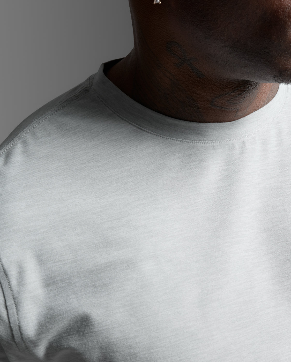 2xu-signature-tee-t-shirt-herren-harbor-mist-schnelltrocknend image 7