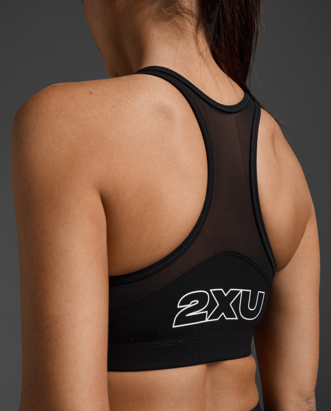 2xu-motion-zip-bra-sport-bh-schwarz-weiss-high-impact image 5