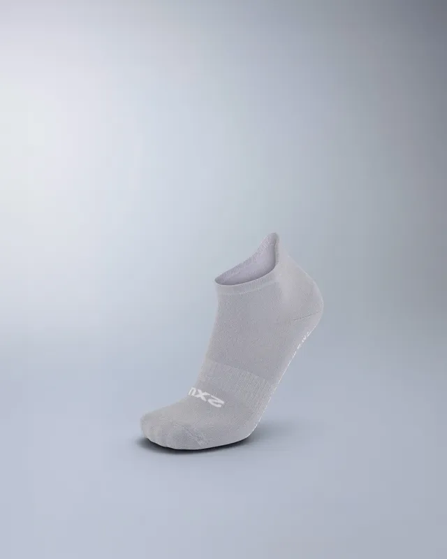 2xu-vectr-performance-ankle-grip-socken-grey-marle-rutschfest image 1