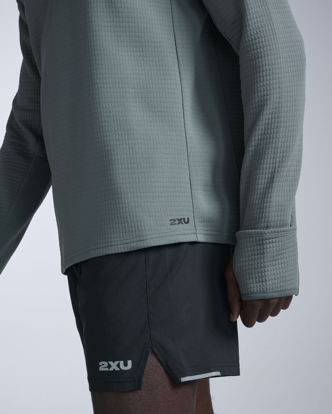 2xu-ignition-haptic-1-4-zip-laufpullover-herren-oliv-slim image 5