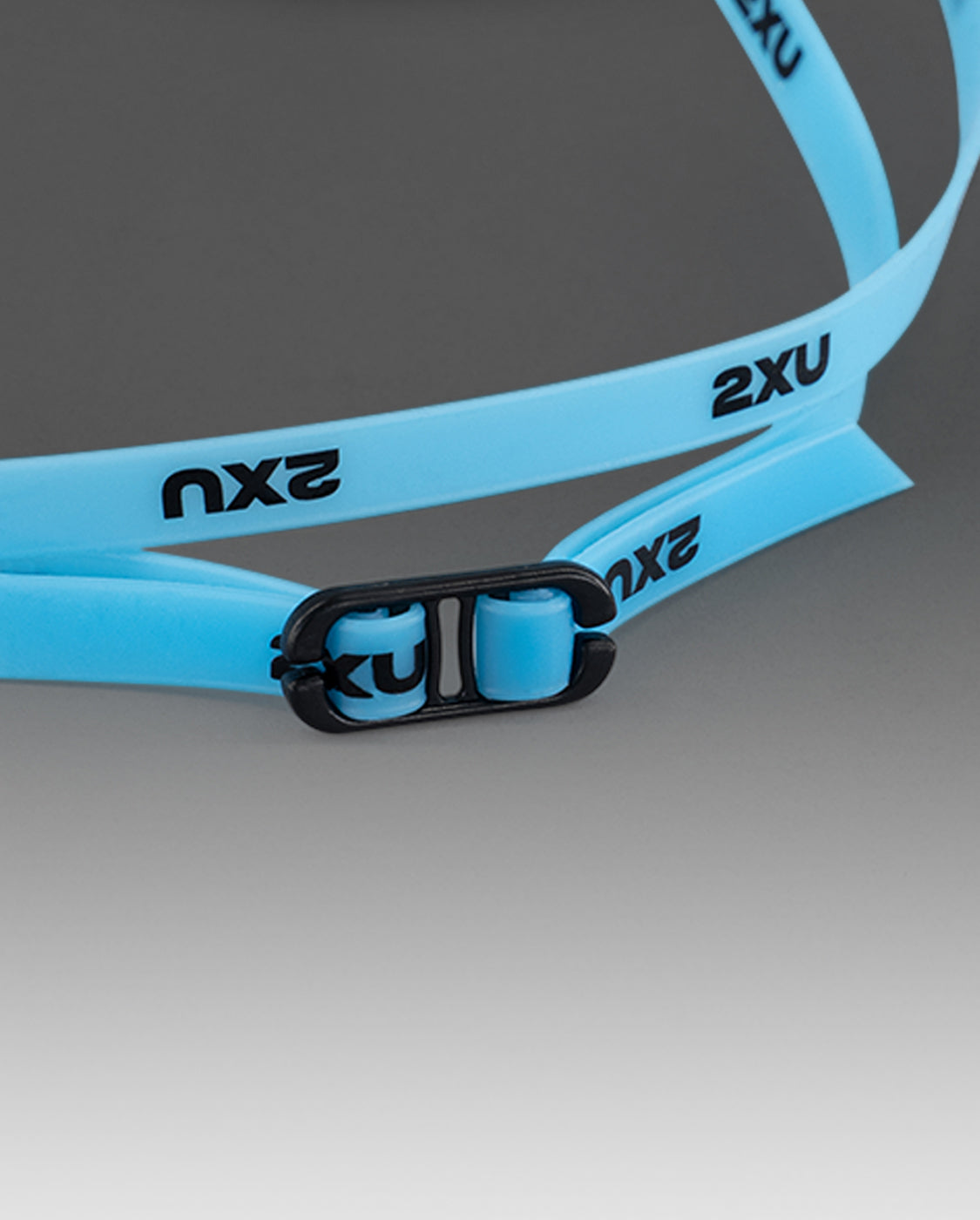2xu-propel-swim-goggle-schwimmbrille-aloha-smoke-unisex image 5