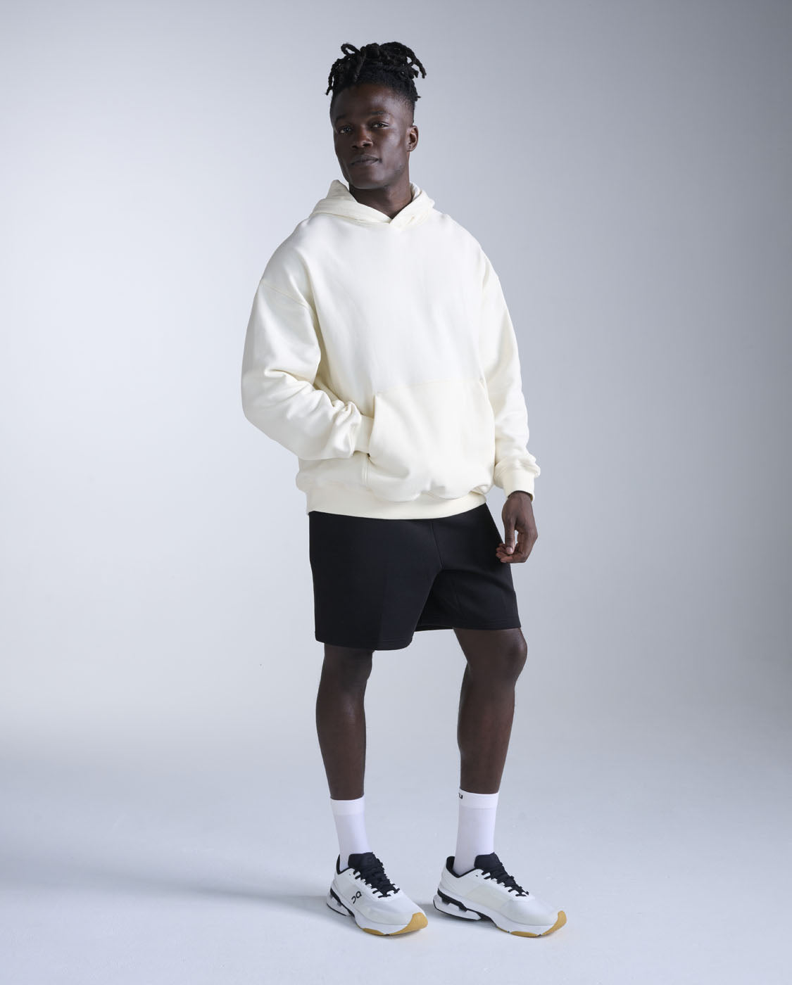 2xu-ez-oversized-bio-baumwoll-hoodie-chalk-unisex image 7