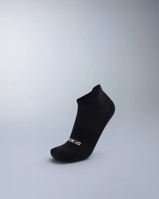 2xu-vectr-performance-ankle-grip-socken-schwarz-unisex image 1