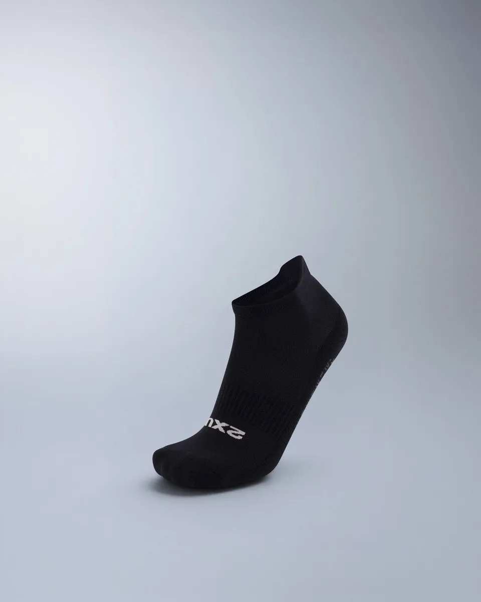 2xu-vectr-performance-ankle-grip-socken-schwarz-unisex image 1