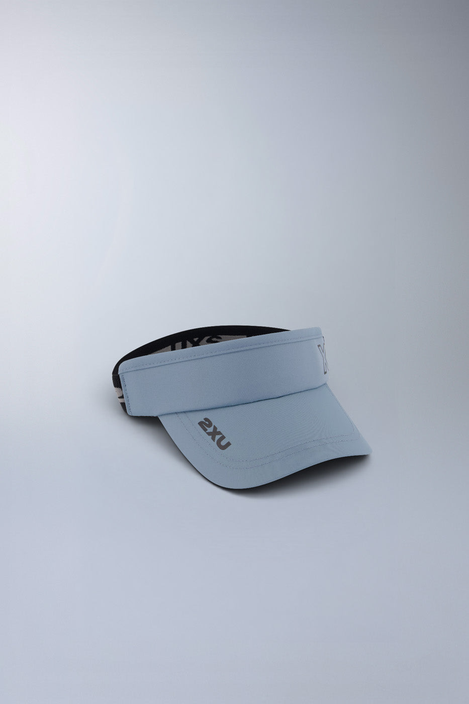 2xu-aero-performance-visor-blue-shade-unisex image 1