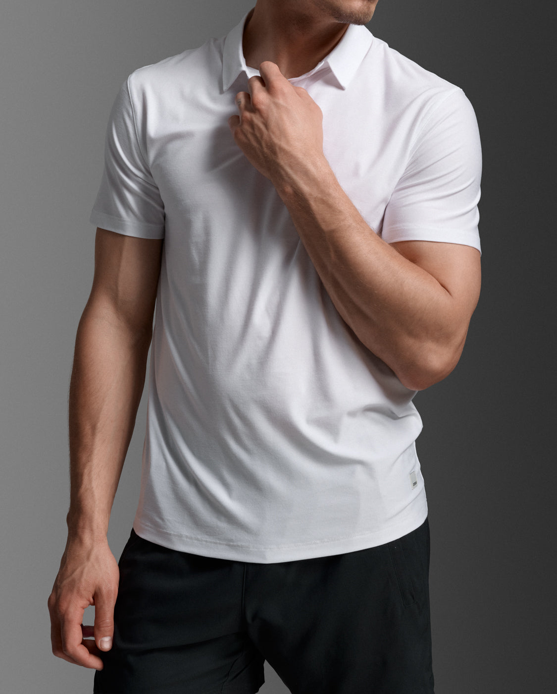 2xu-signature-polo-shirt-white-white image 5