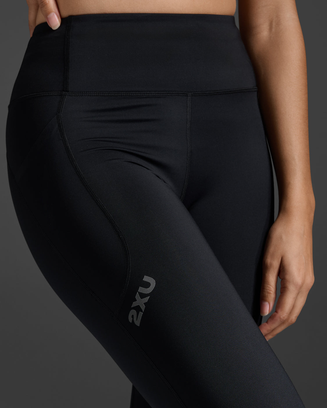 2xu-aero-hi-rise-compression-tights-laufhose-schwarz-damen image 7