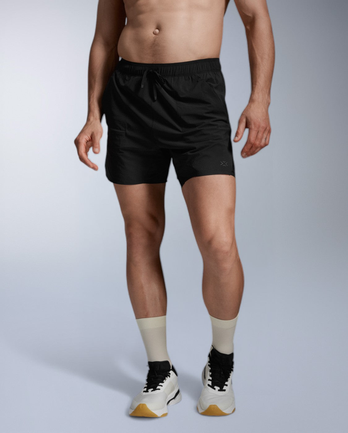 2xu-force-2-in-1-5-inch-shorts-trainingsshorts-schwarz image 1