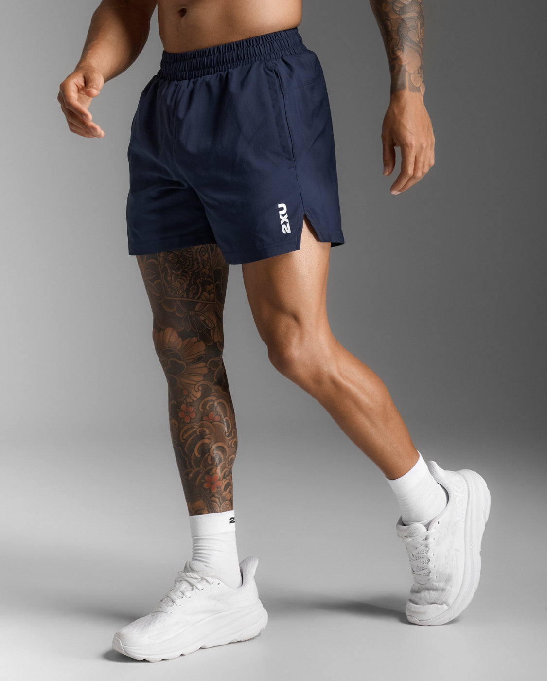 2xu-motion-aspire-5-inch-shorts-herren-midnight image 1