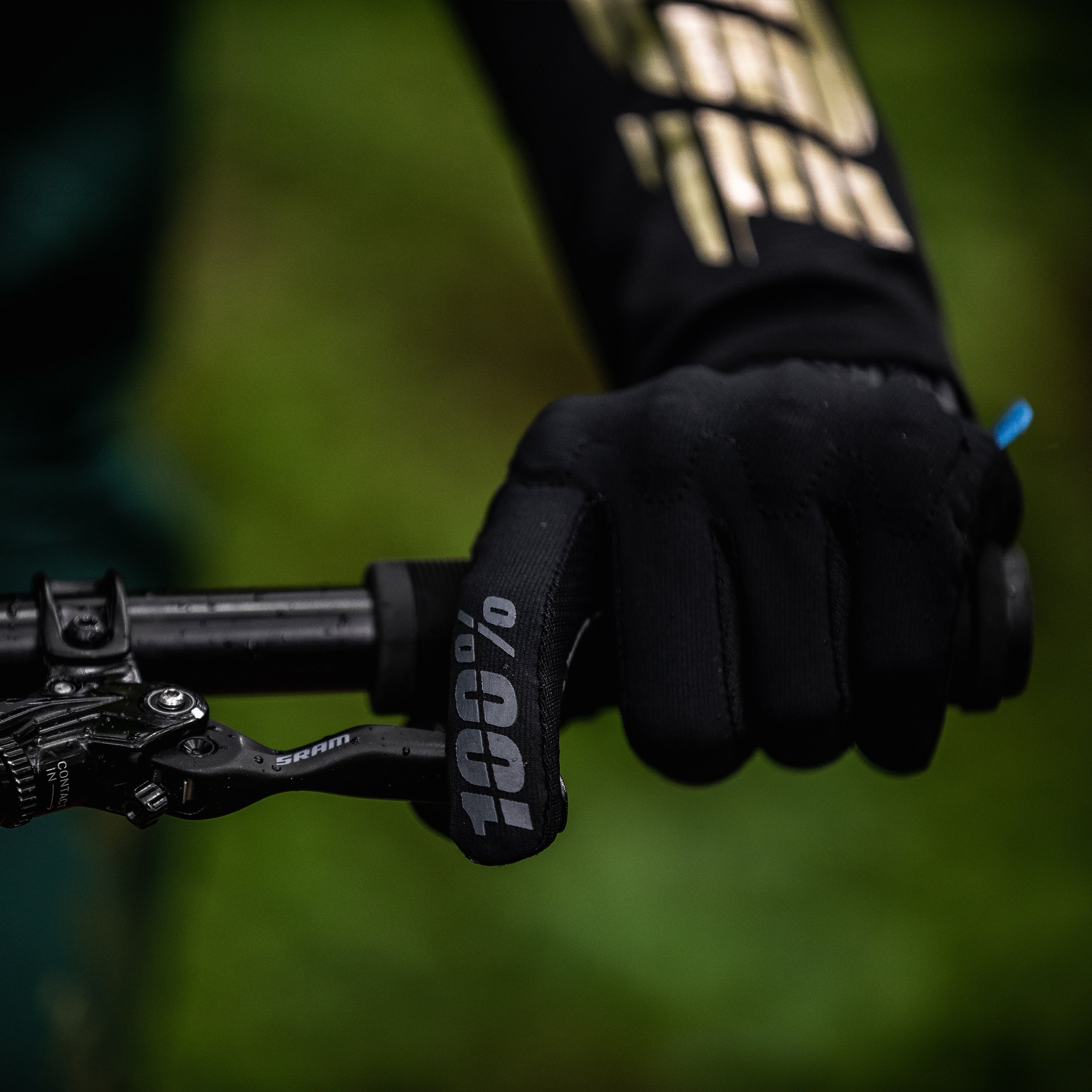 100-cognito-smart-shock-handschuhe-schwarz image 2