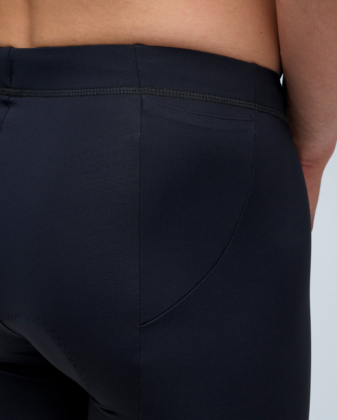 2xu-aero-tri-9-inch-shorts-triathlonhose-herren-schwarz image 3