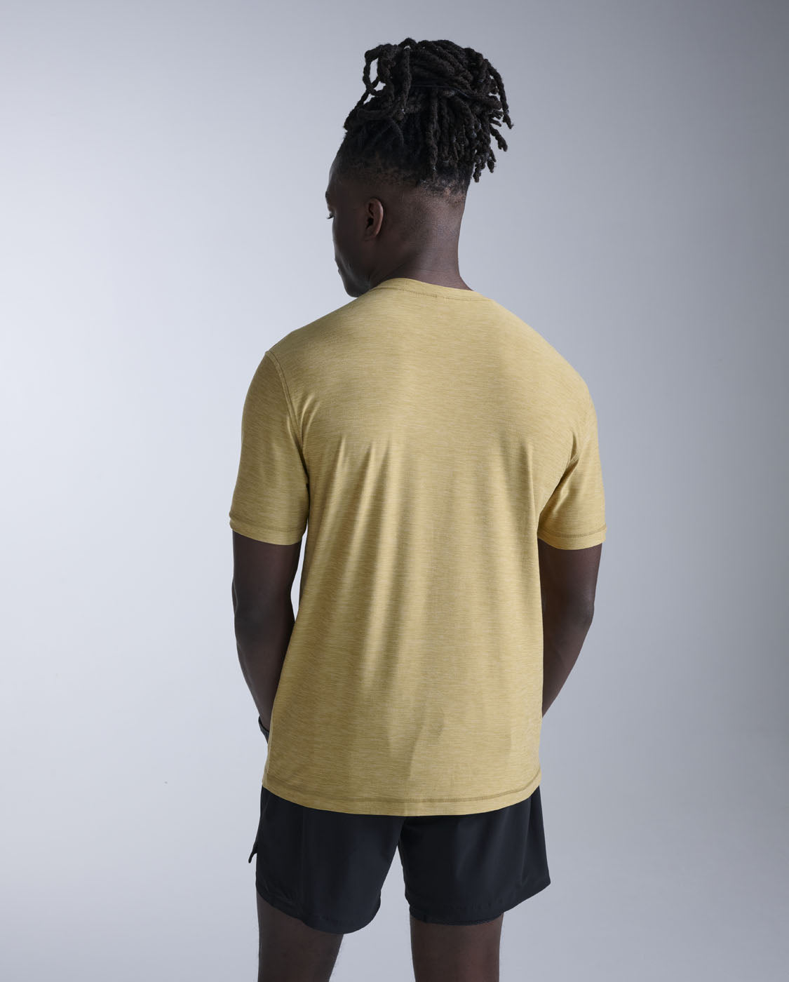2xu-signature-tee-t-shirt-herren-khaki image 3