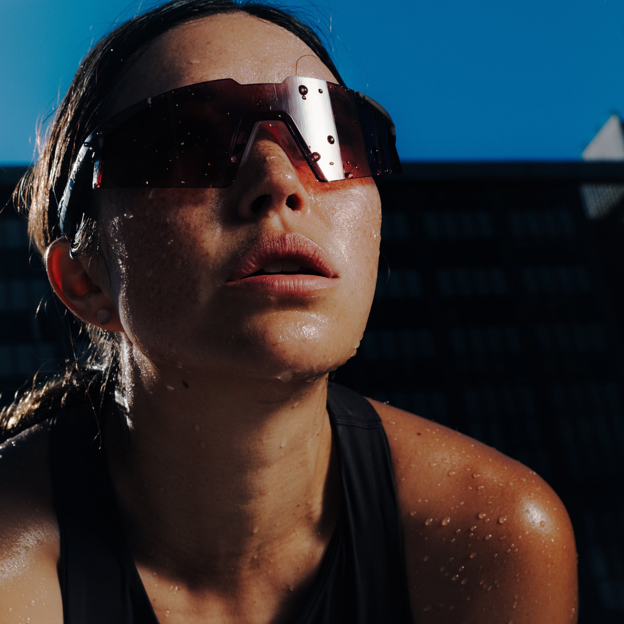 100-a2-run-sonnenbrille-soft-tact-chocolate-brown-rot-verlauf image 6
