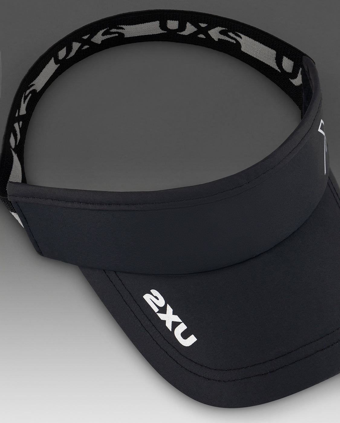 2xu-aero-performance-visor-unisex-black-leicht image 5