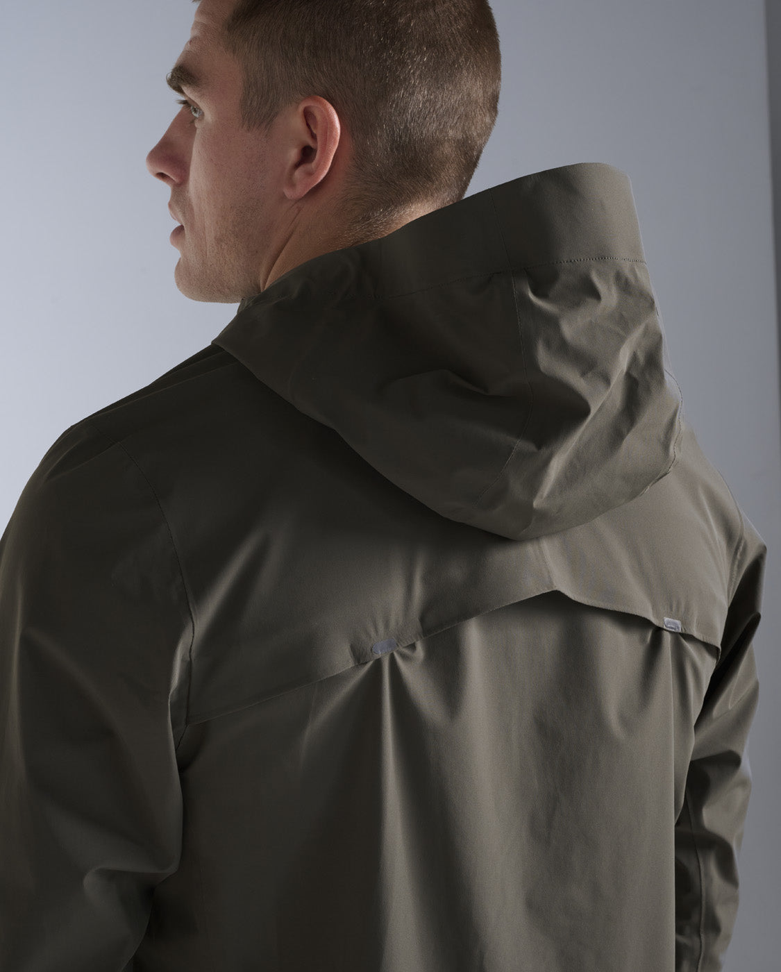 2xu-ignition-shield-laufjacke-herren-flint-black-wasserdicht image 7