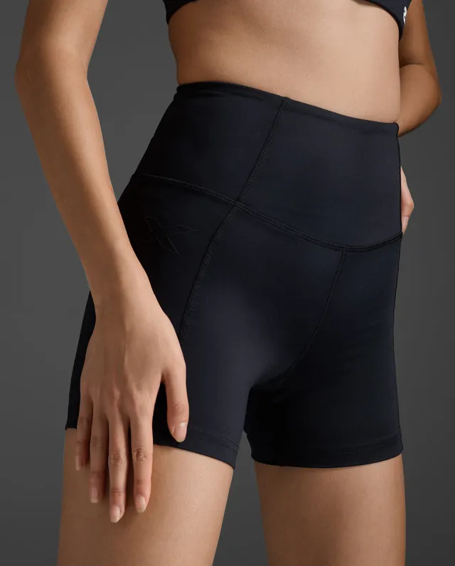 2xu-form-soft-touch-hi-rise-compression-shorts-4-damen-schwarz image 1