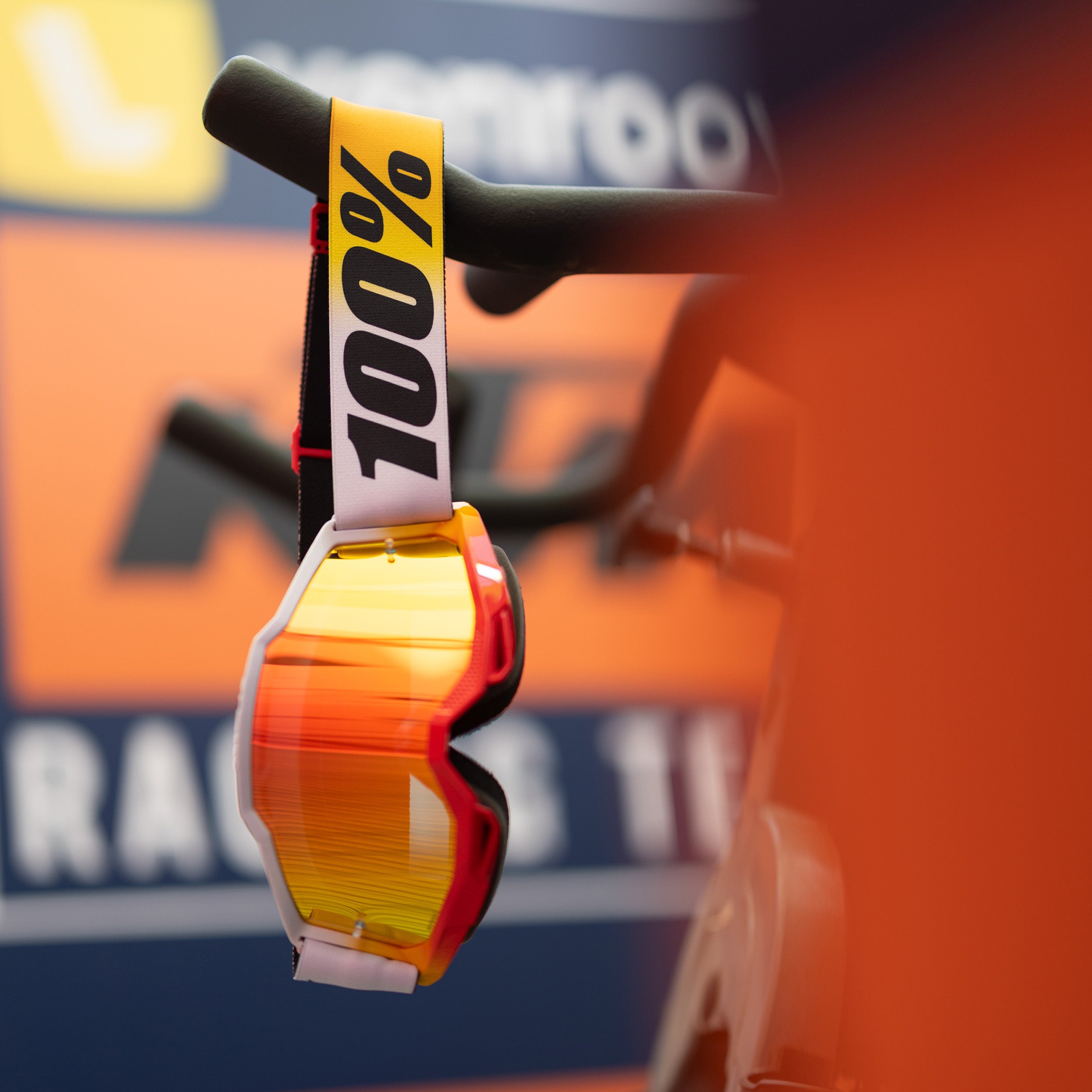 100-accuri-2-torken-motocross-brille-mirror-inkl-clear image 3