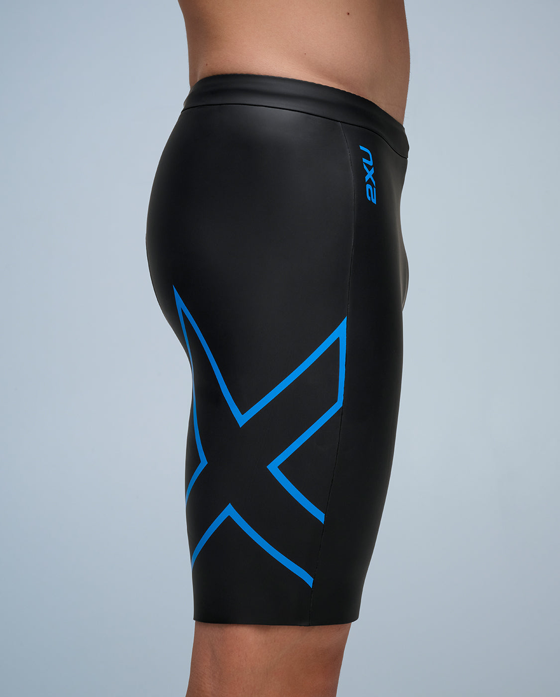 2xu-propel-buoyancy-short-neoprenshorts-schwarz-aloha-auftrieb image 4