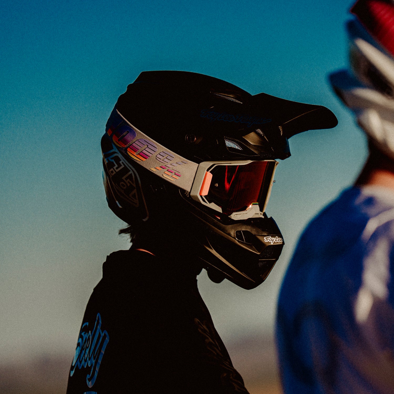 100-armega-motocrossbrille-fallbrook-red-mirror image 4