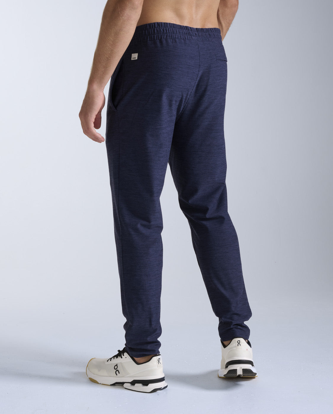2xu-signature-jogger-trainingshose-herren-midnight image 2