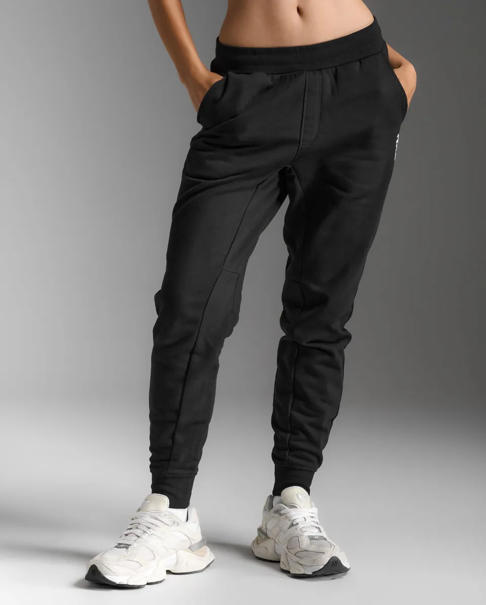 2xu-motion-aspire-trackpants-trainingshose-damen-schwarz image 1