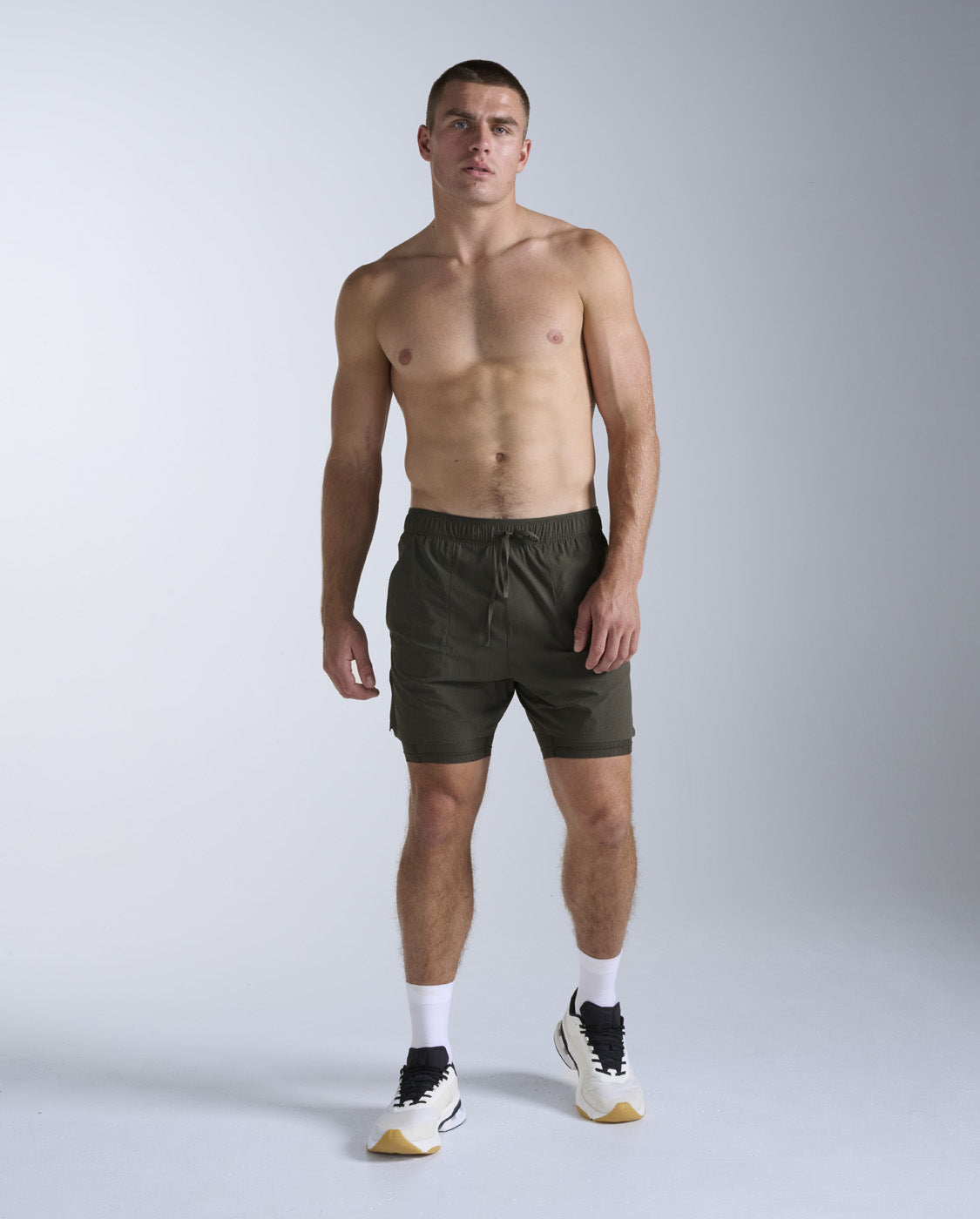 2xu-force-2-in-1-5-inch-shorts-herren-flint-training image 6