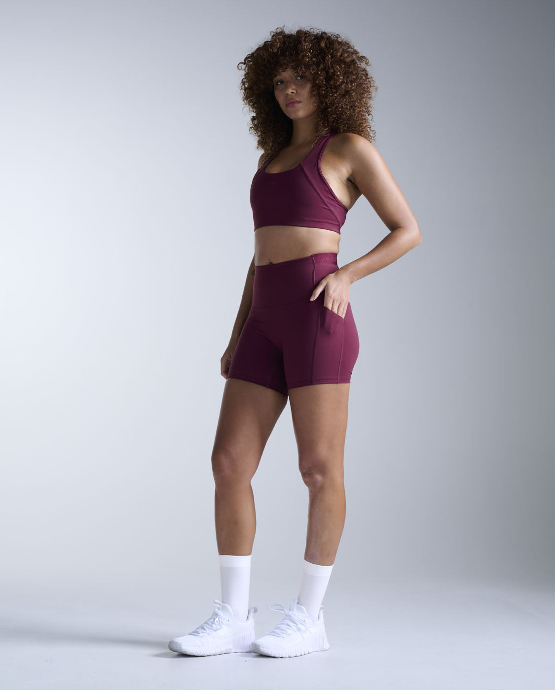 2xu-form-stash-hi-rise-4-inch-kompressionsshorts-armaretto image 6