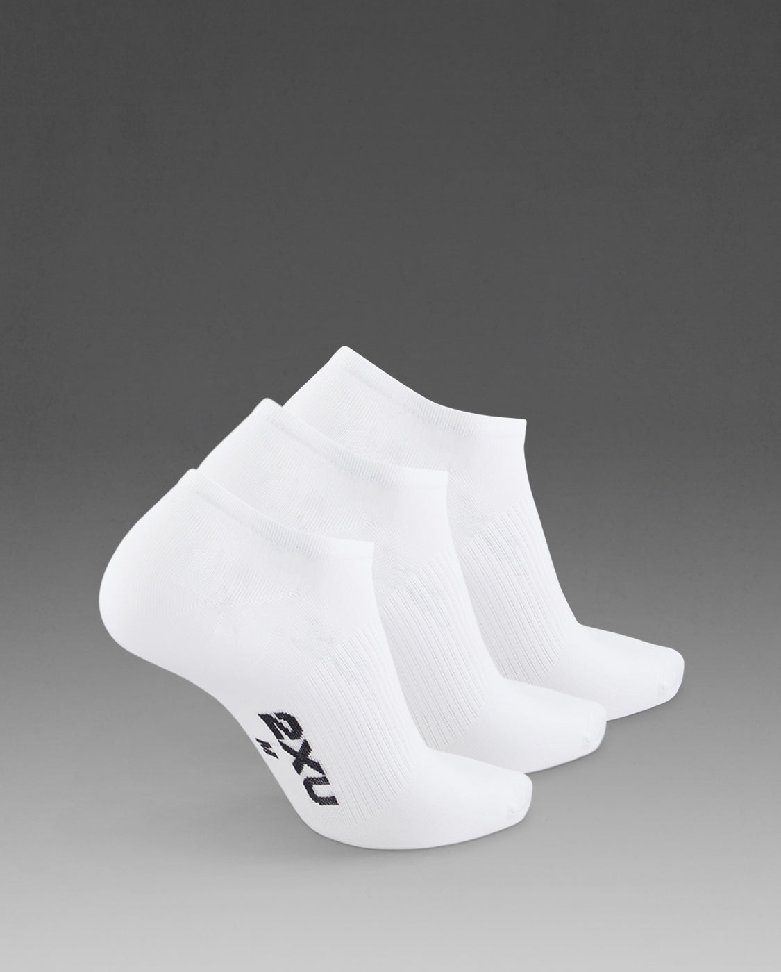 2xu-24-7-invisible-socks-3-pack-white-black image 2