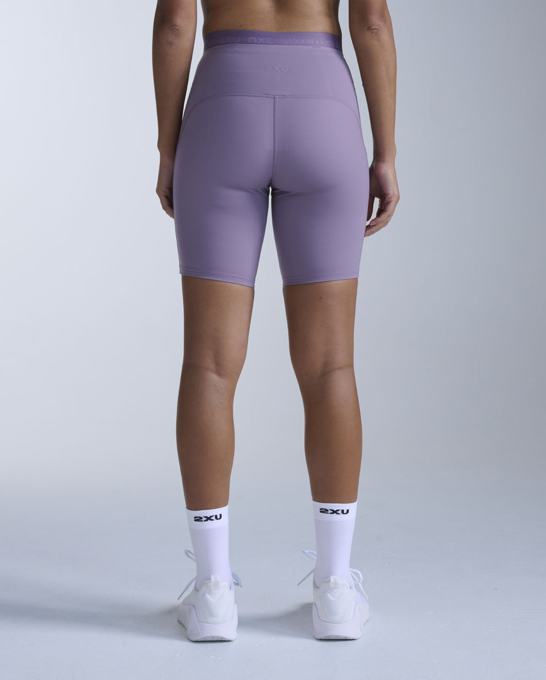 2xu-form-stash-hi-rise-compression-shorts-6-lila image 4