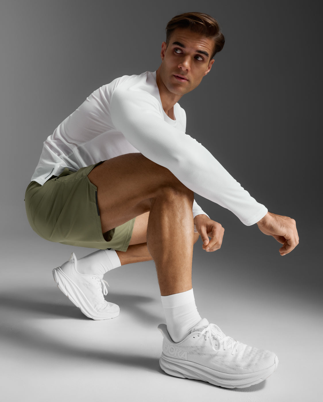 2xu-aero-7-inch-shorts-herren-hunter-gef-ttert-leicht image 3