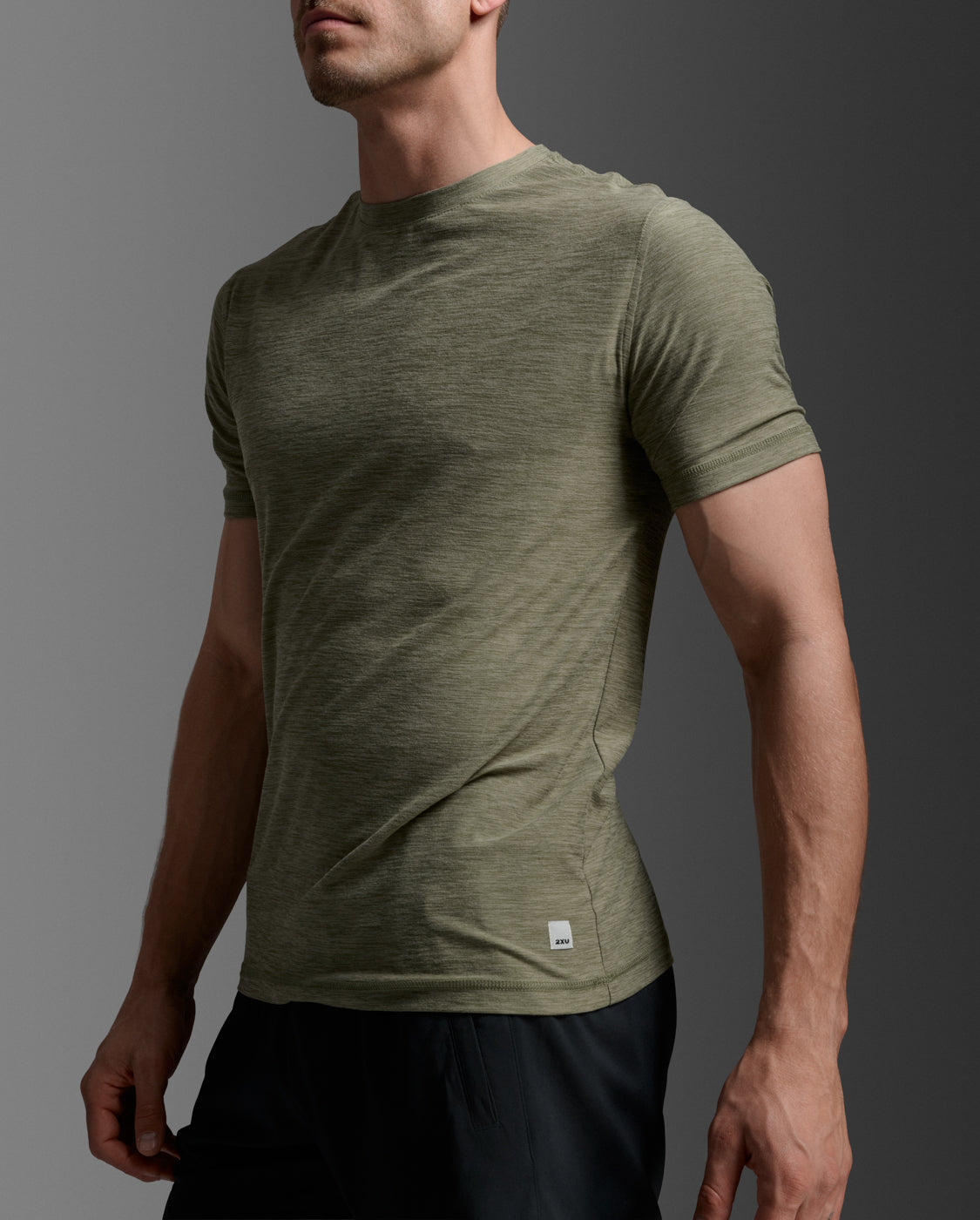 2xu-signature-t-shirt-herren-hunter-green-regular image 5