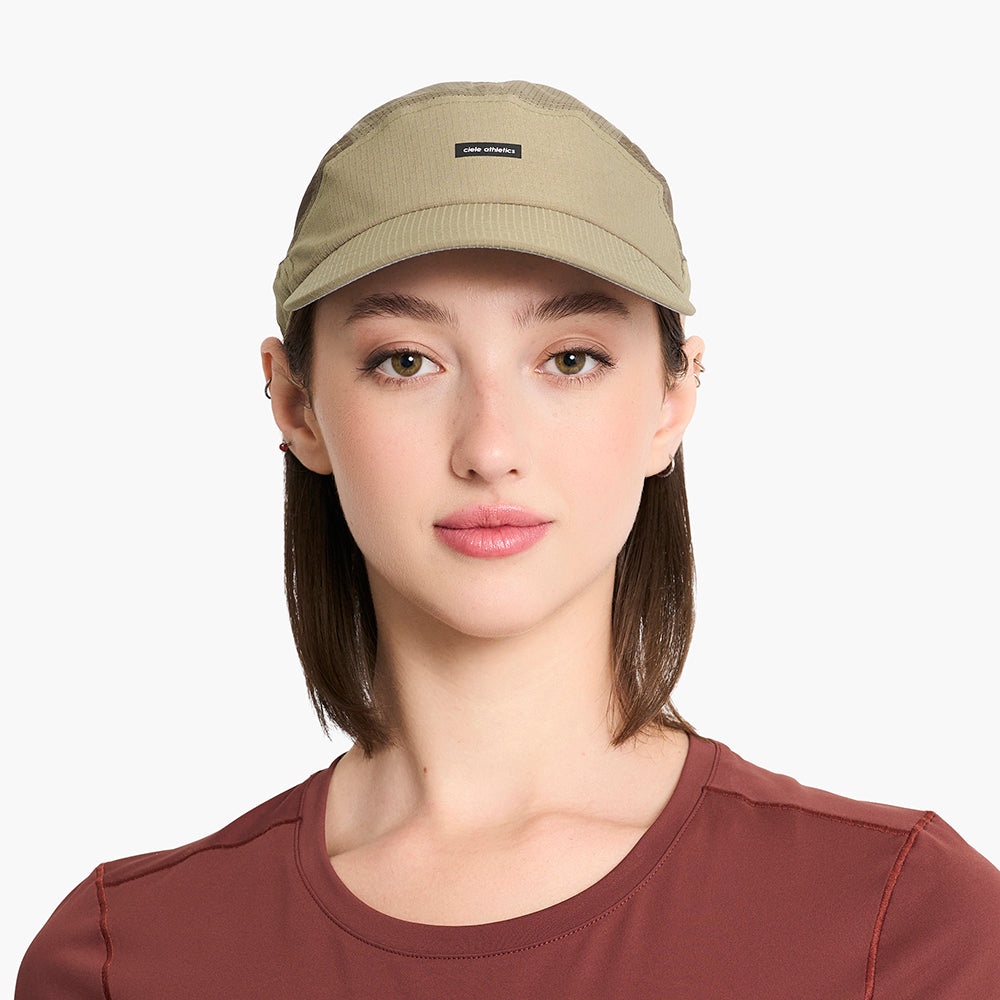 ciele-fstcap-sc-cap-field-iconic-bar-canvas-beige image 2