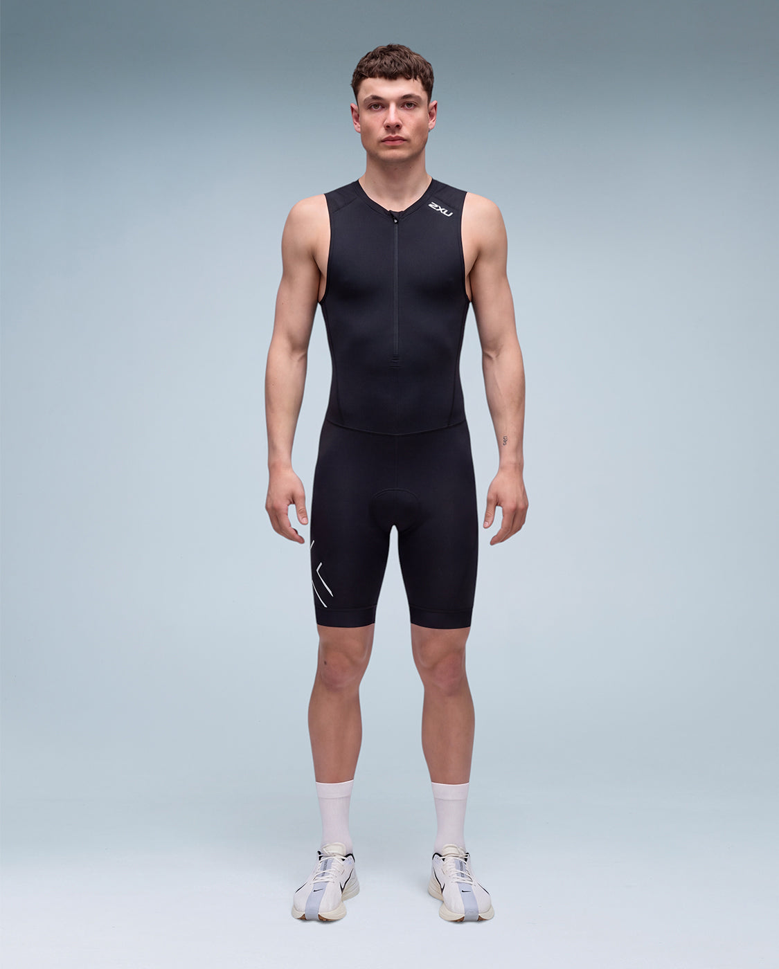 2xu-core-trisuit-triathlonanzug-schwarz-weiss-einsteiger image 1