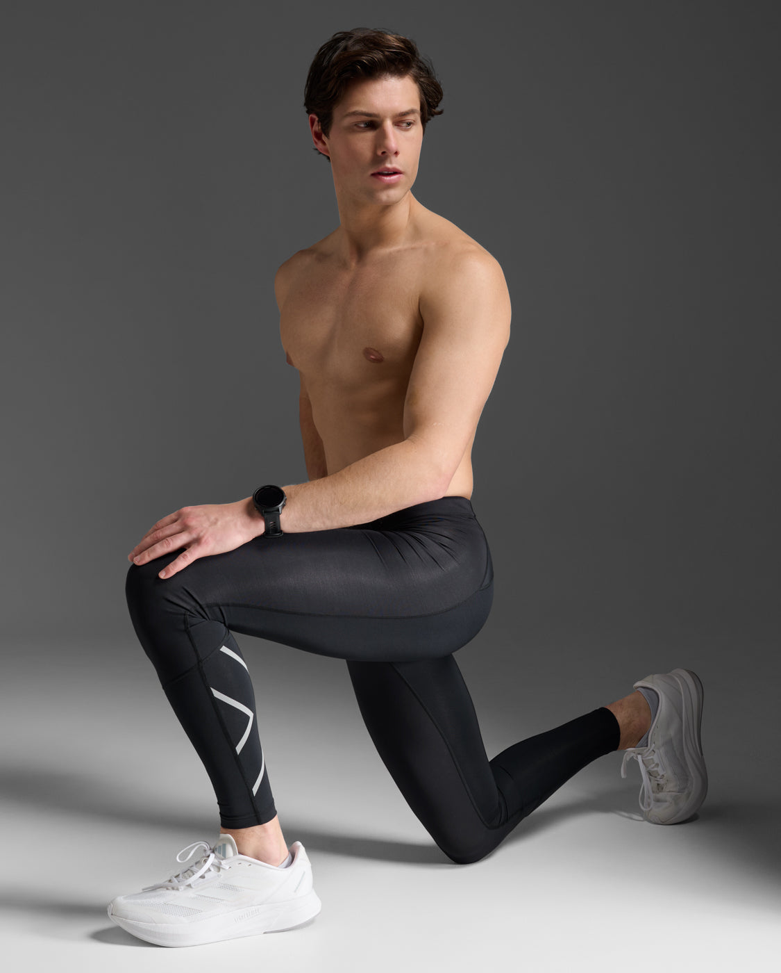 2xu-aero-compression-tights-black-silver-herren-k-hl image 4