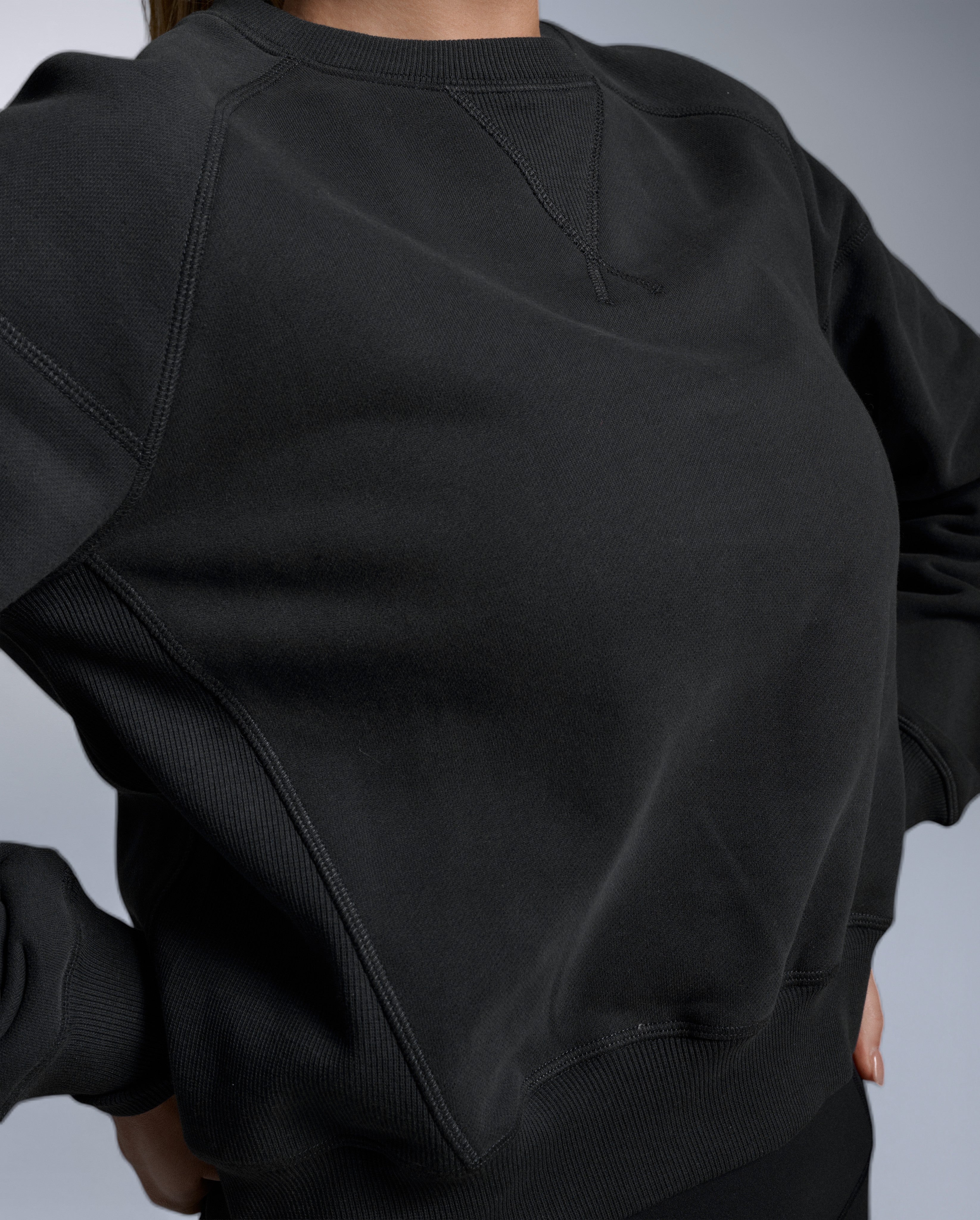 2xu-ez-organic-cotton-ribbed-crew-langarmshirt-schwarz-wei image 2