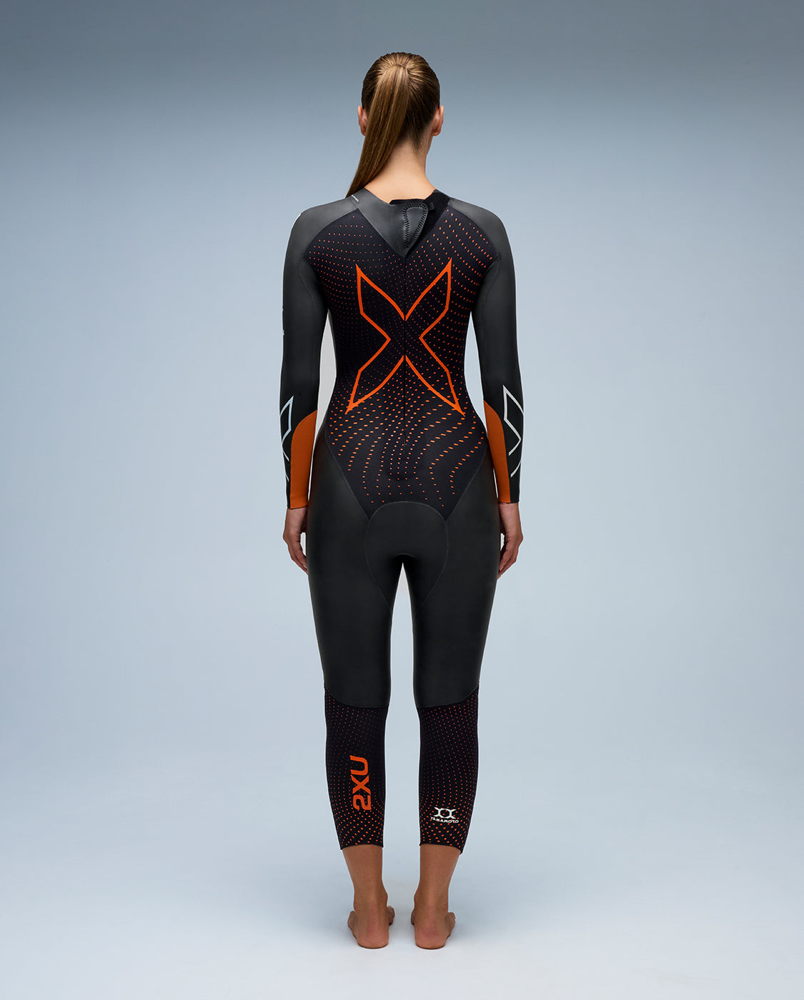 2xu-propel-1-neoprenanzug-damen-black-solar-orange-yamamoto image 3