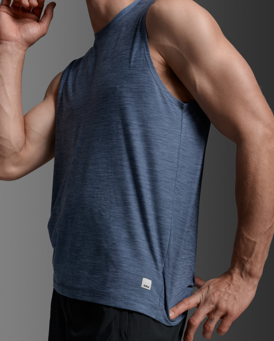 2xu-signature-tank-top-herren-indigo image 4