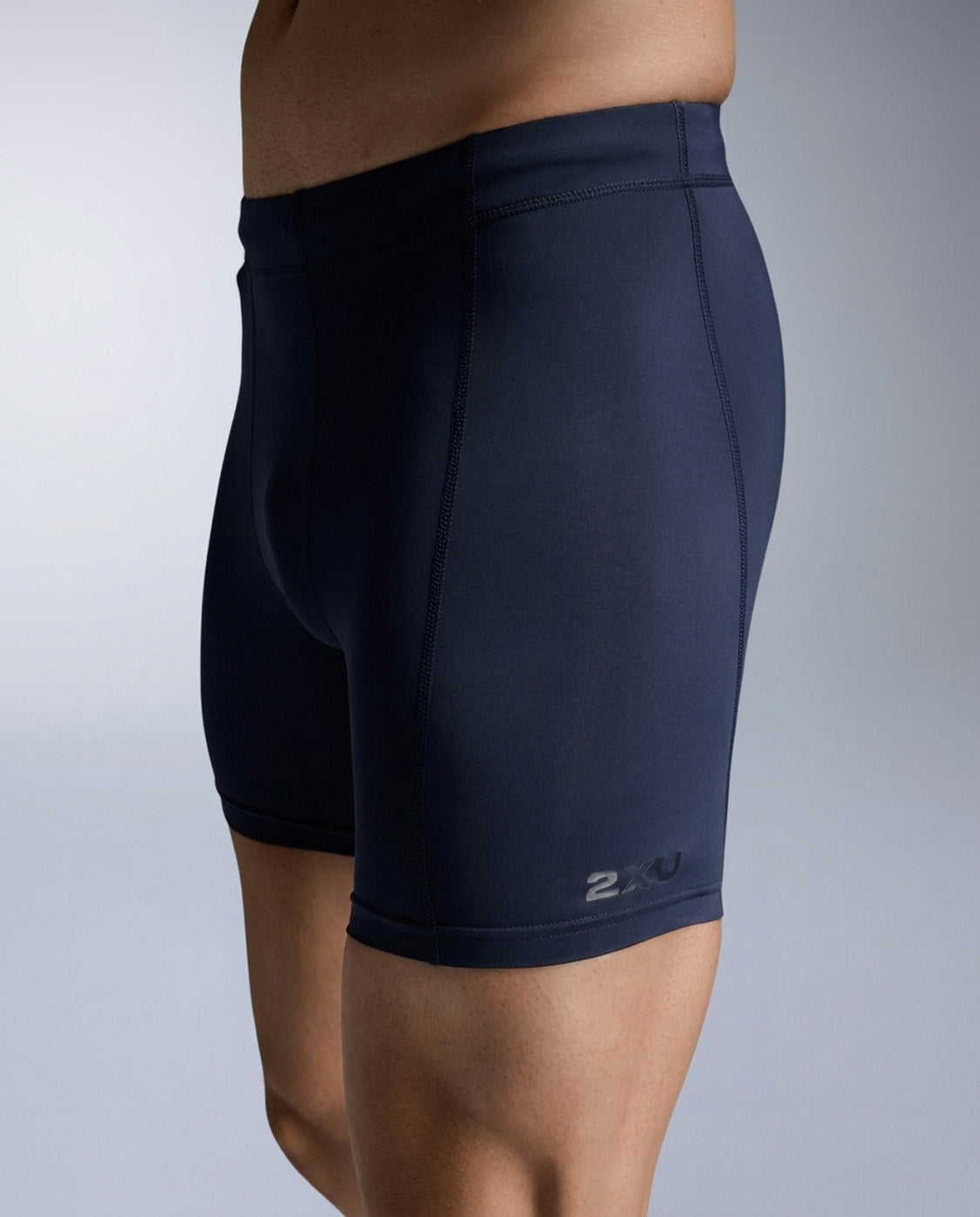 2xu-core-compression-1-2-shorts-herren-navy-pwx image 5
