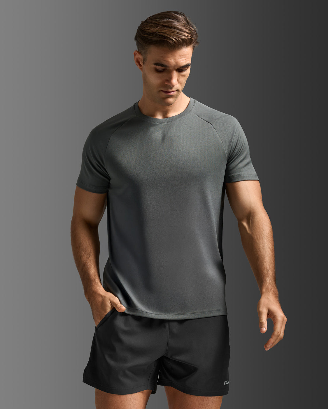 2xu-aero-tee-laufshirt-jupiter-herren-mesh image 1