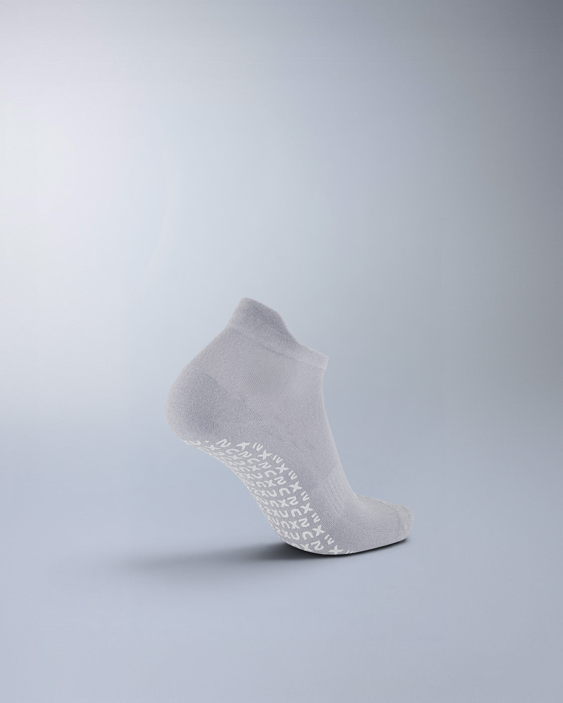 2xu-vectr-performance-ankle-grip-socken-grey-marle-rutschfest image 3