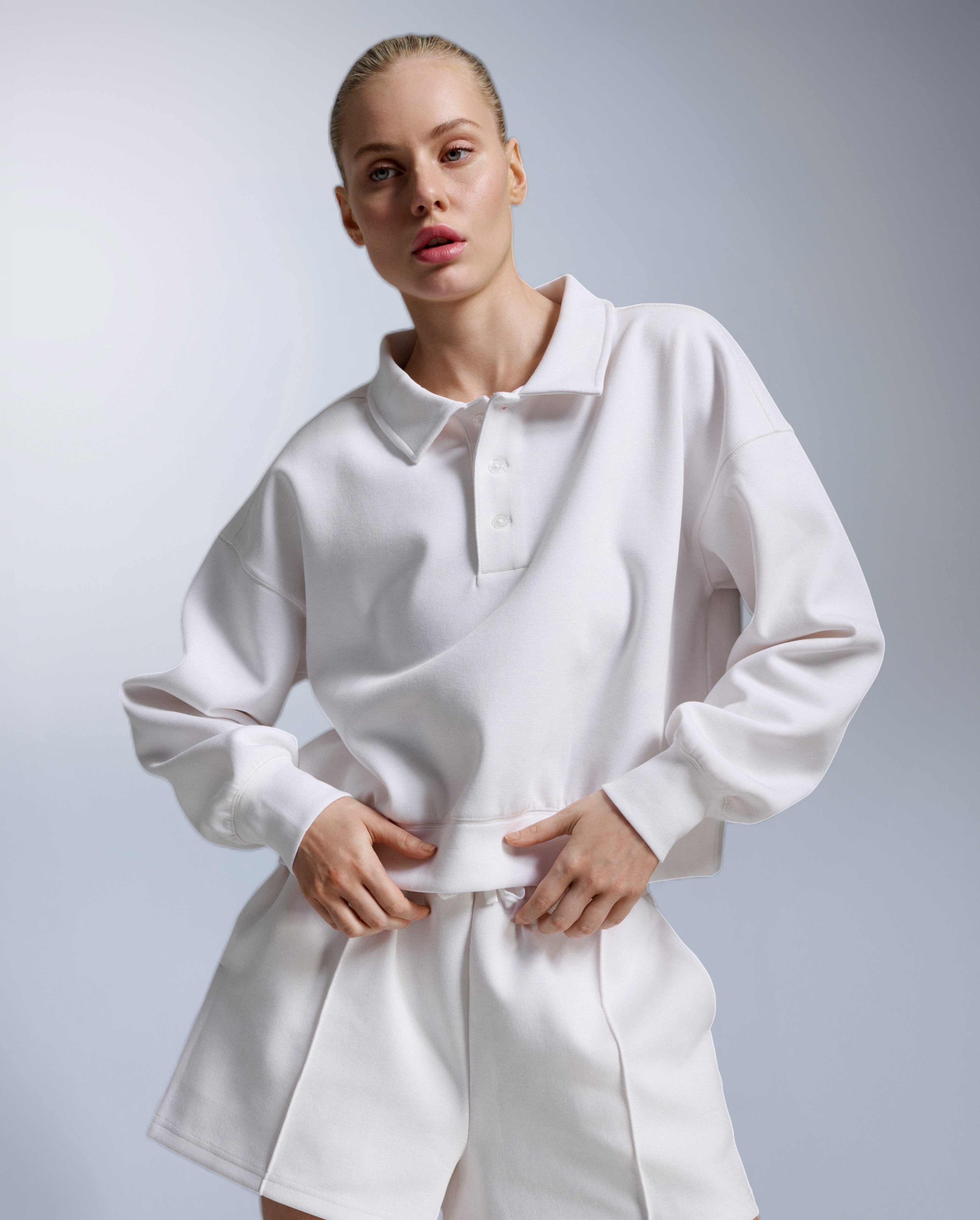 2xu-signature-ribflow-pique-polo-damen-polo-wei-relaxed image 3