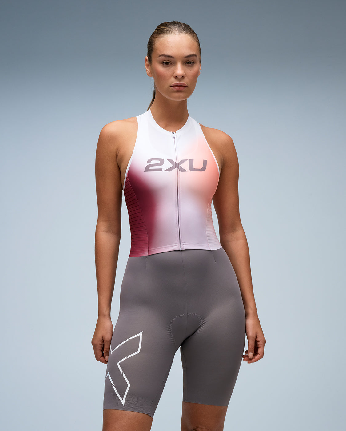 2xu-light-speed-react-trisuit-hyper-coral-damen image 5