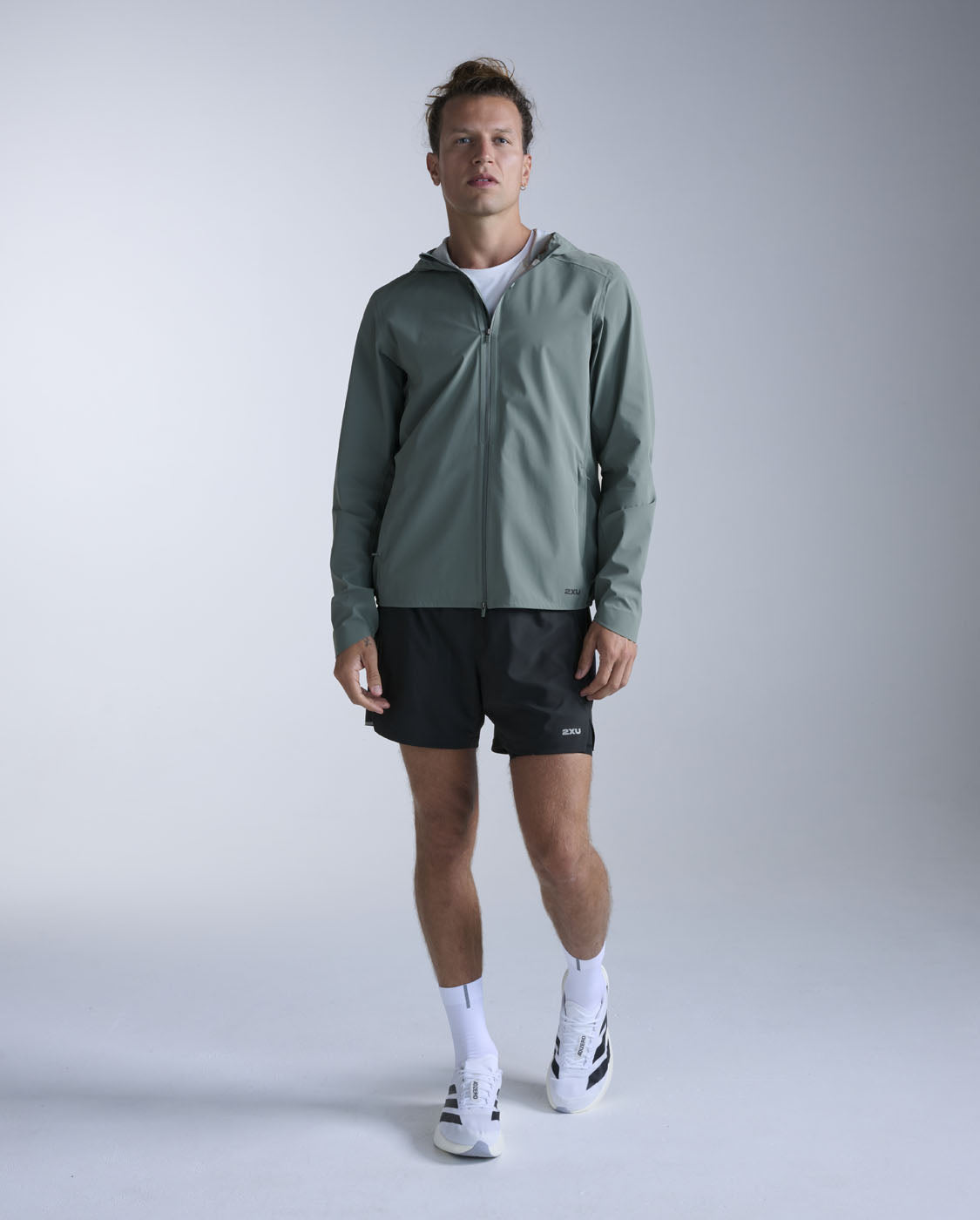 2xu-ignition-shield-regenjacke-herren-olive-wasserdicht image 2