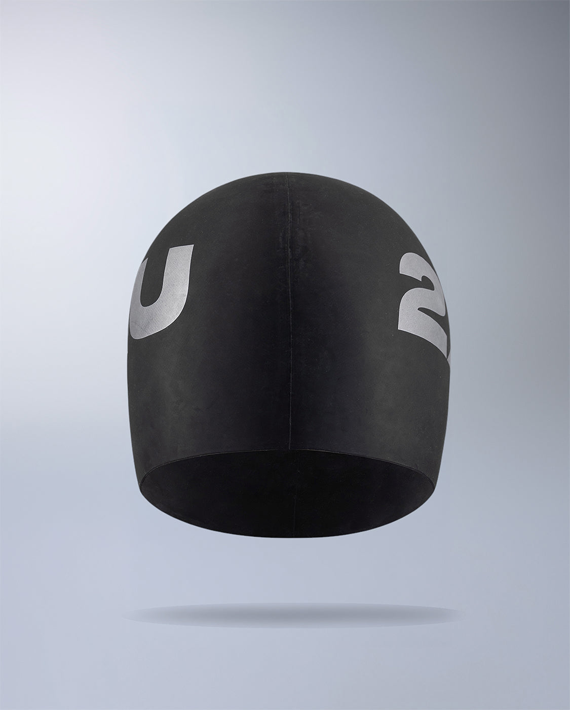 2xu-swim-race-silicone-swim-cap-badekappe-schwarz image 2
