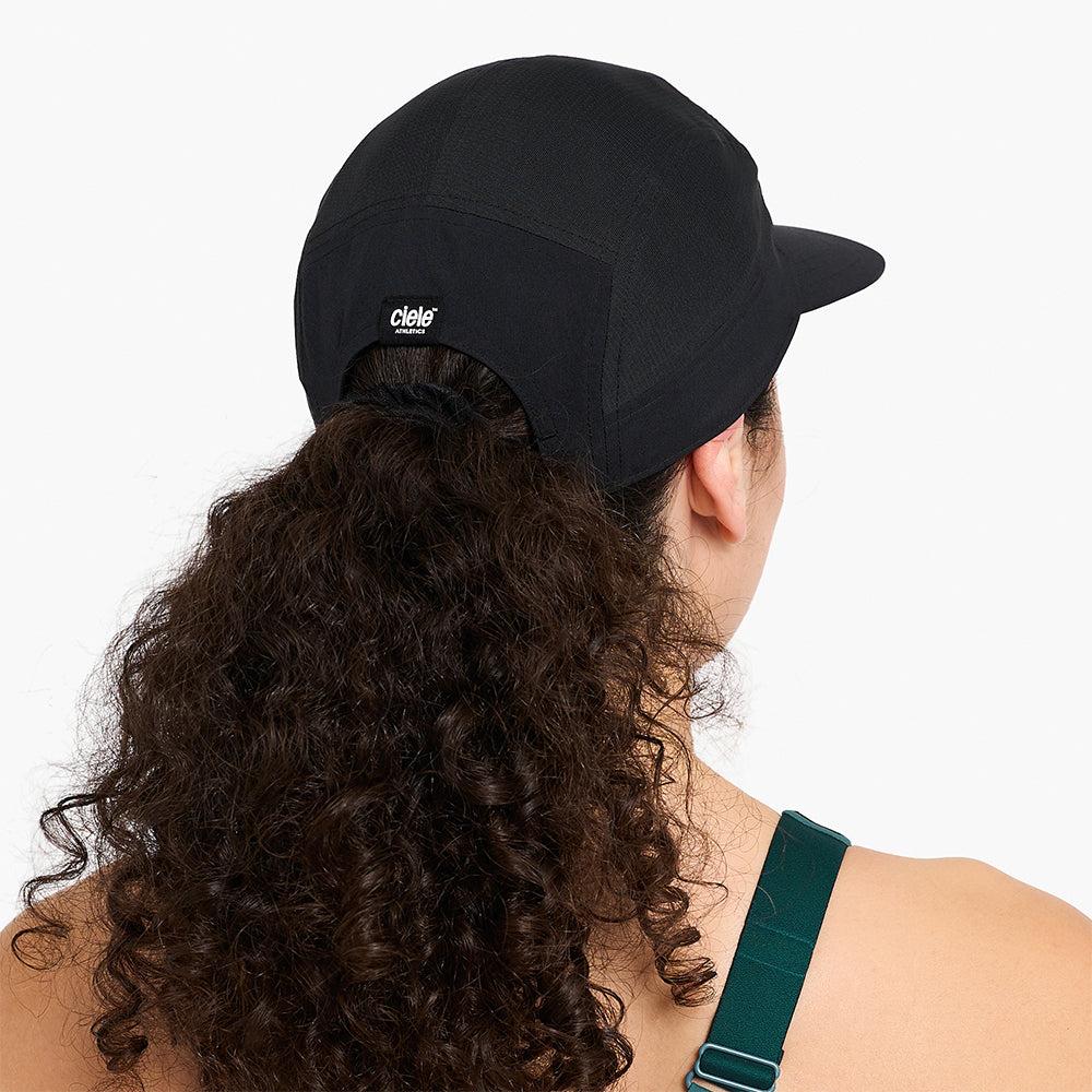 ciele-gocap-comp-century-laufcap-shadowcast-schwarz image 4