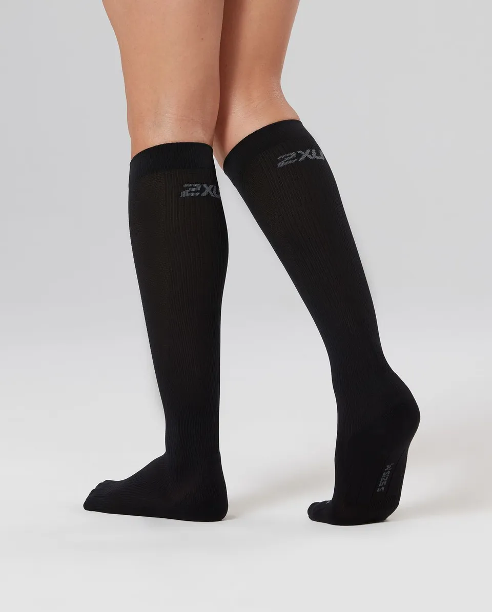 2xu-vectr-race-compression-socks-kompressionssocken-schwarz image 1