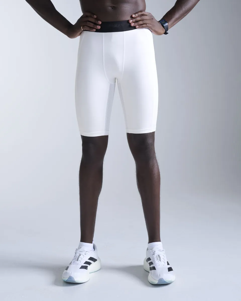 2xu-core-base-layer-compression-shorts-white-herren image 1