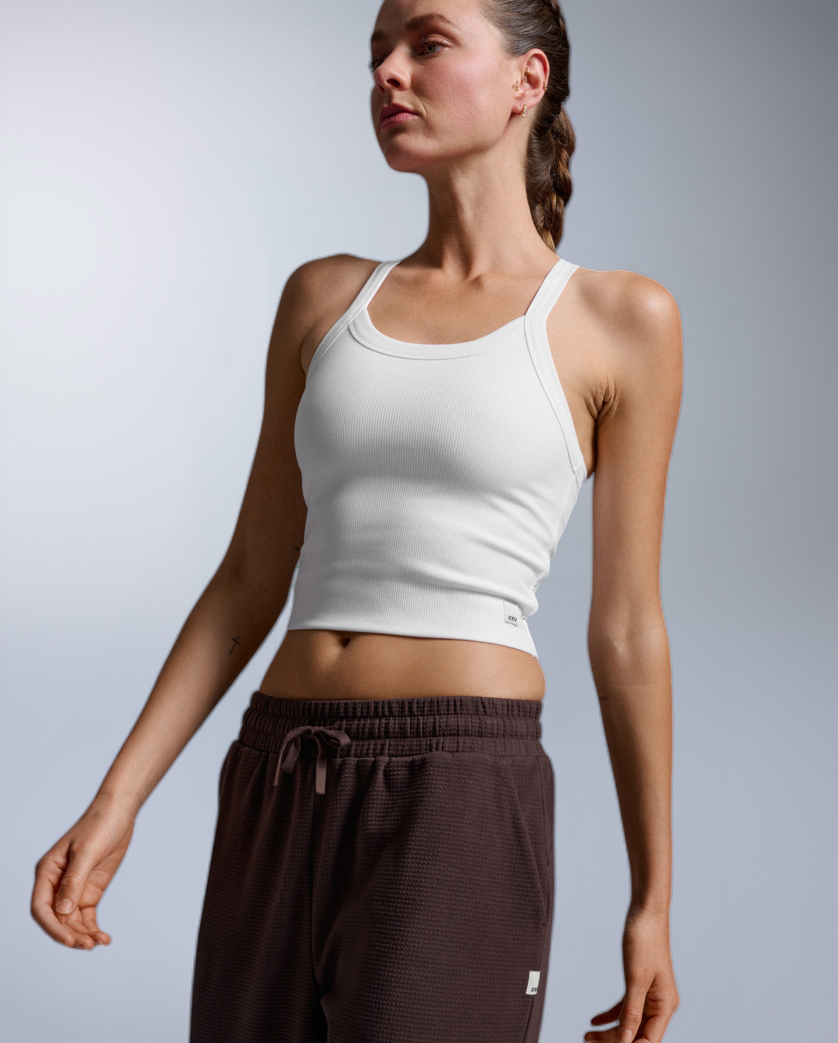 2xu-fluid-tencel-rib-crop-singlet-damen-wei image 6