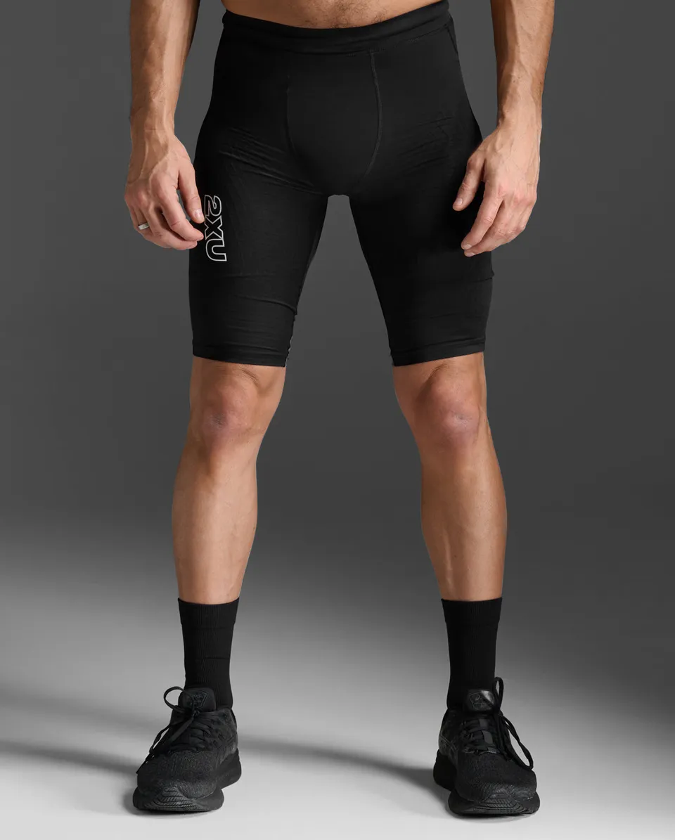 2xu-light-speed-react-kompressionsshorts-herren-schwarz image 1